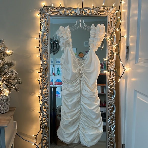 NWOT!! ZARA DRAPED LINEN BLEND ECRU CREAM RUFFLE MINI DRESS. - Picture 7 of 10